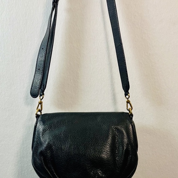 Marc by Marc Jacobs Classic Q Natasha Crossbody Blk Pebbled Leather w Adj Strap - Picture 3 of 16